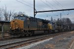 CSX 3432 leads a 6 unit Q410